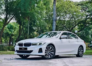 BMW 3 Series 318i Front