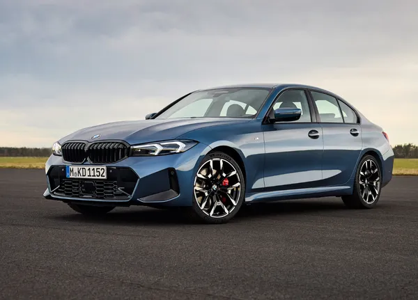 BMW 3 Series 318i M Sport Gallery 1