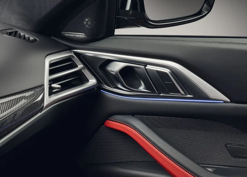 BMW 4 Series M440i Coupe 2025 Gallery 4