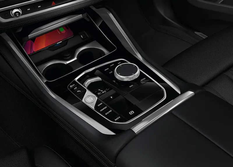 BMW X6 M60i 2024 Gallery 9