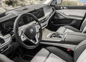 BMW X7 x Drive40i 2023 Gallery5 img