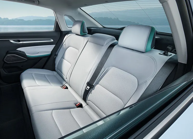 New Emgrand 2024 1200x1000px 9