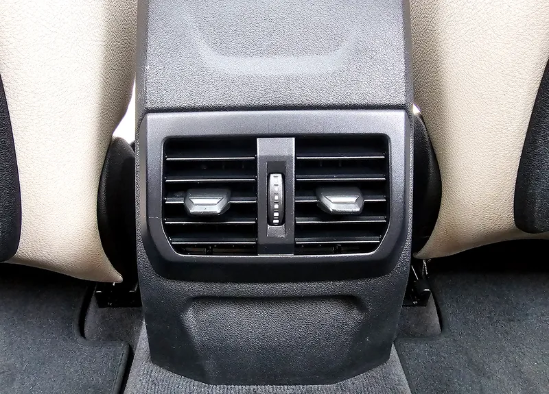 WBA11 AK05 R7 N63115 18