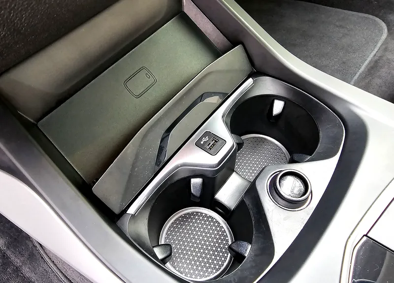 WBA11 AK09 R7 N59424 16