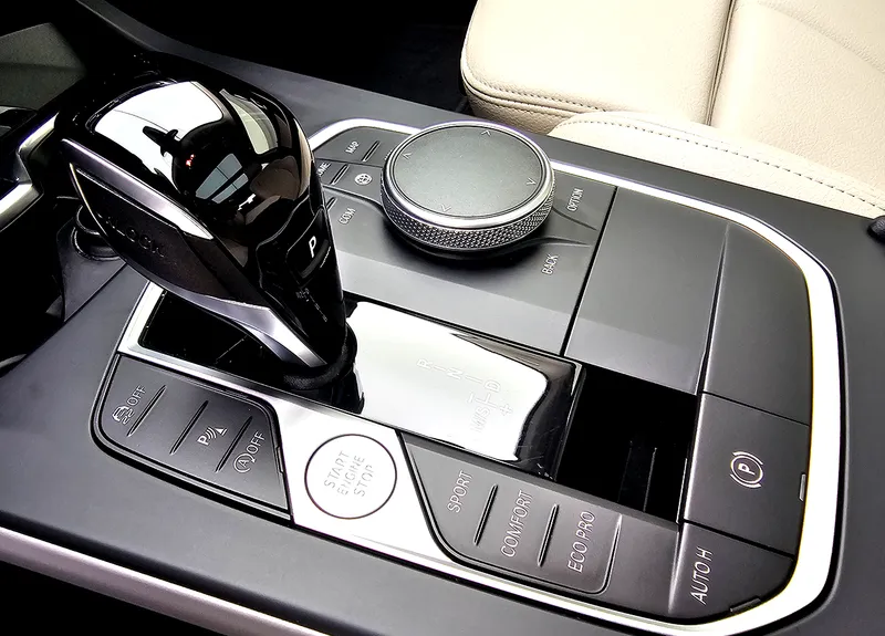 WBA11 AK09 R7 N59424 17