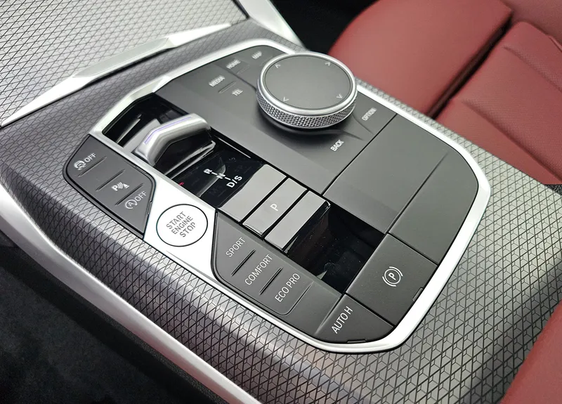 WBA21 CM06 S8 E97190 17