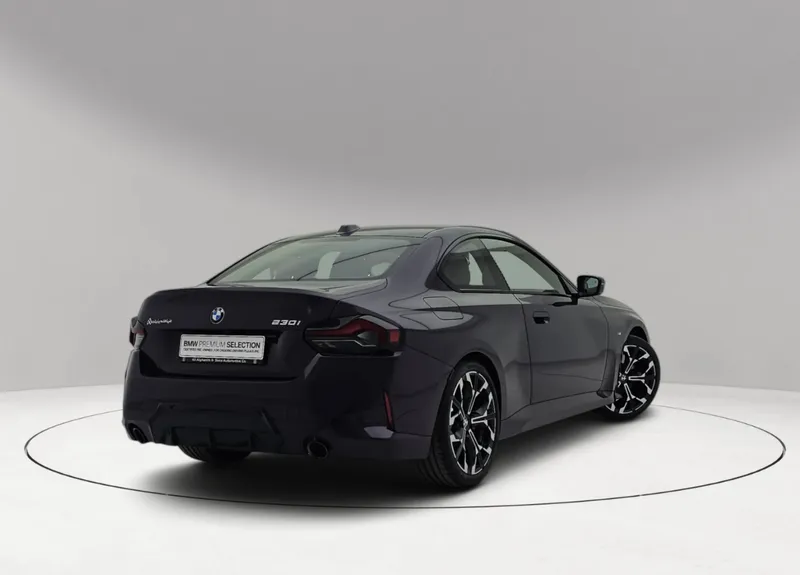 WBA21 CM06 S8 E97190 2