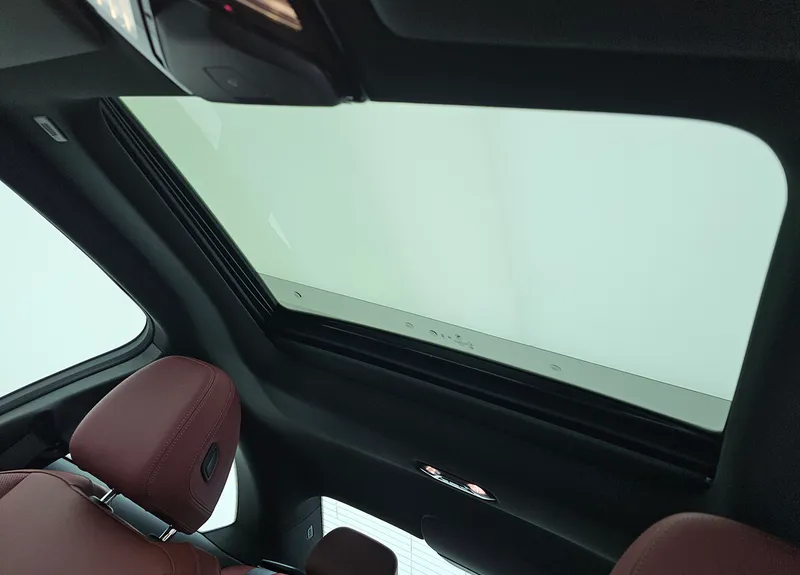 WBA21 CM06 S8 E97190 21