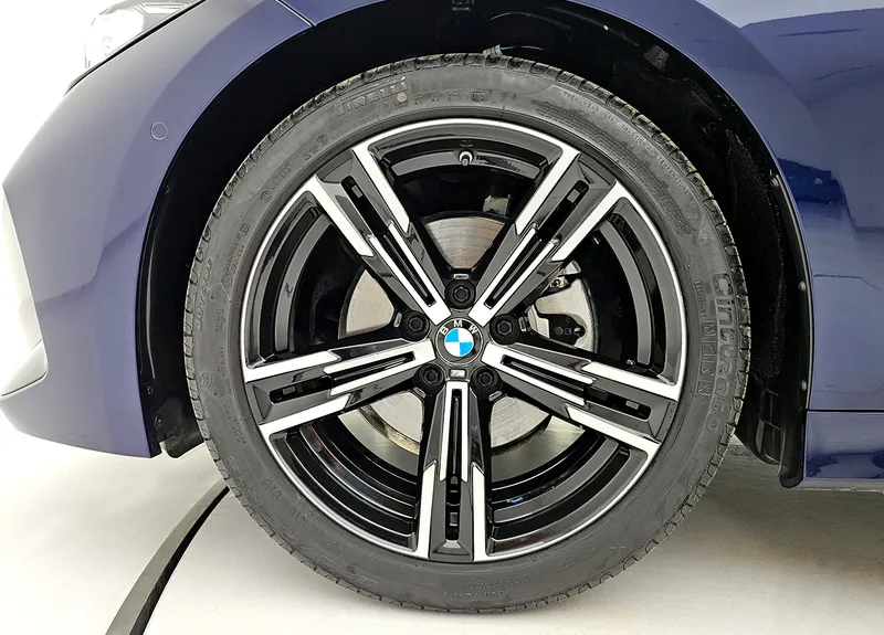 WBA58 FF00 R8 E47337 6