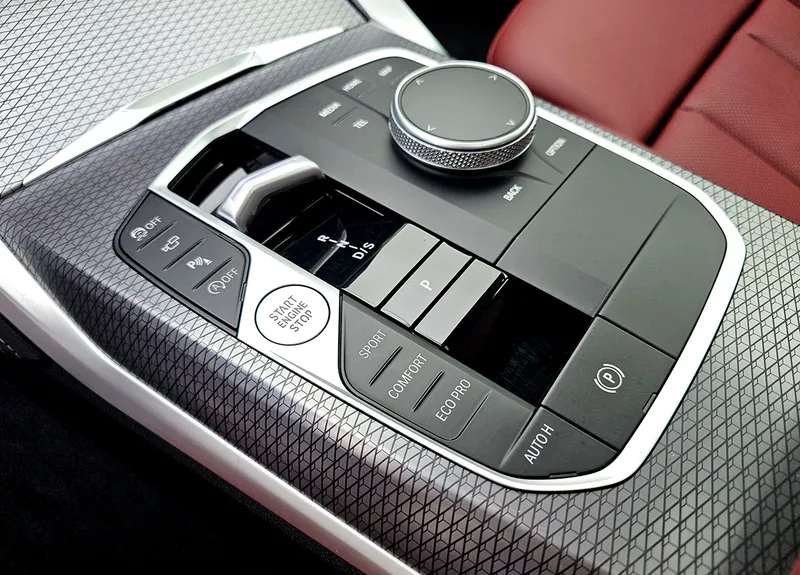 WBA11 AV05 RFT13908 17