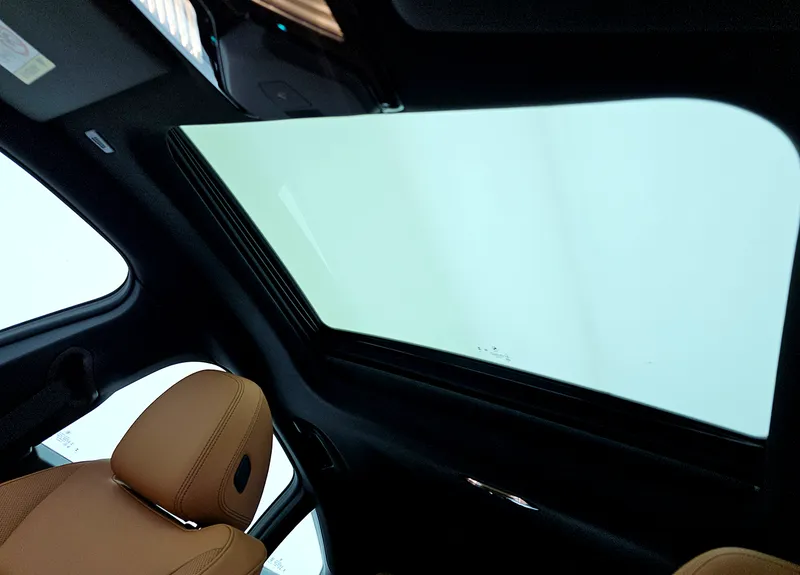 WBA11 HC07 SFU01523 21