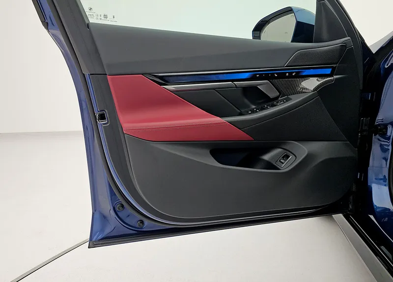 WBA11 FJ04 SCT41158 13