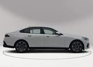 WBA11 FJ01 SCT42753 3 2