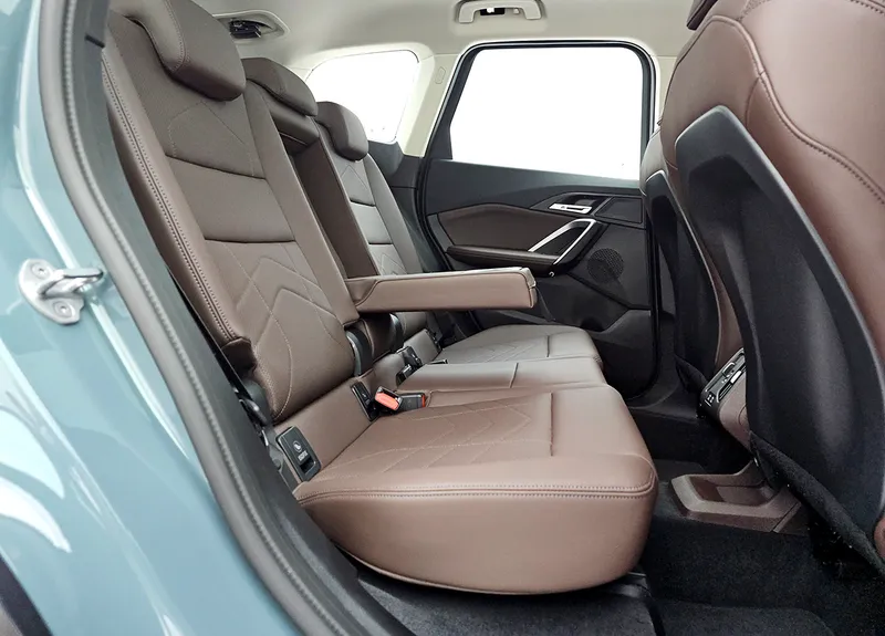 WBA41 EE03 S5066842 11