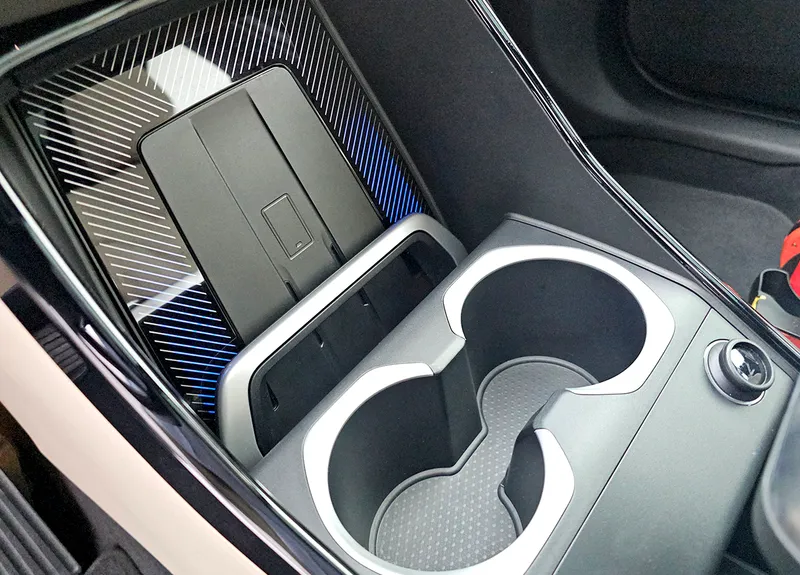 WBA41 EE0 XS5037354 16