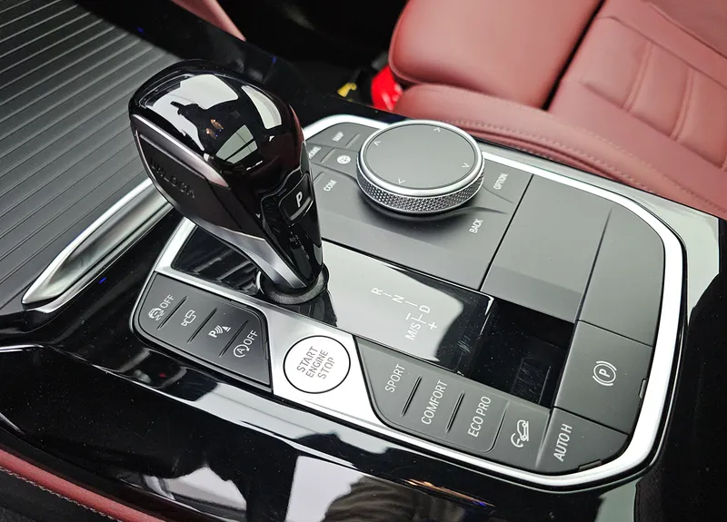 WBX31 DT04 S9 W38573 17