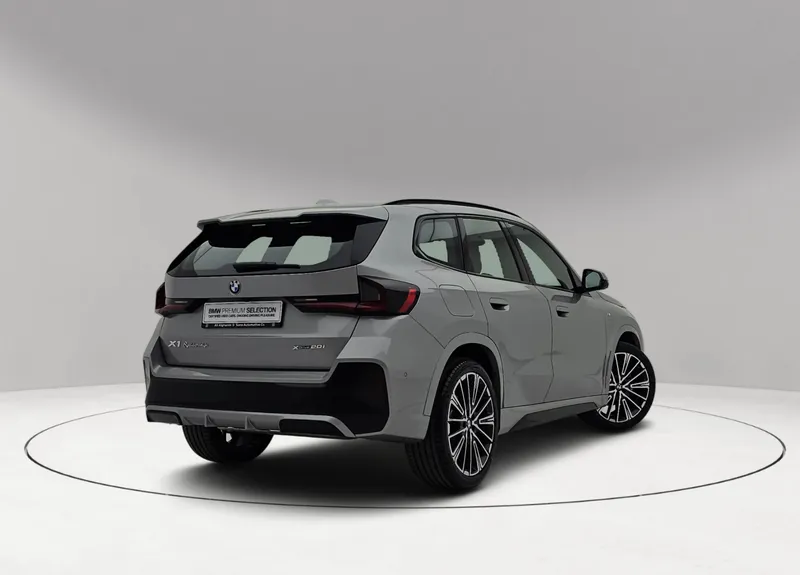 WBA51 EE00 R5 Y78677 2