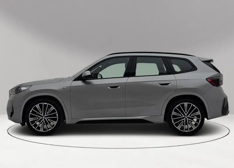 WBA51 EE00 R5 Y78677 3